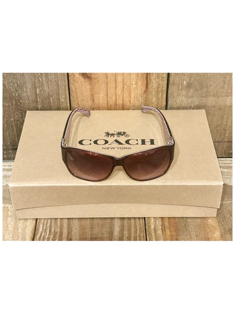 Coach Allie S460 Sunglasses with Hard Case, Cleaning Cloth & Free Gift Box. - Picture 8 of 16